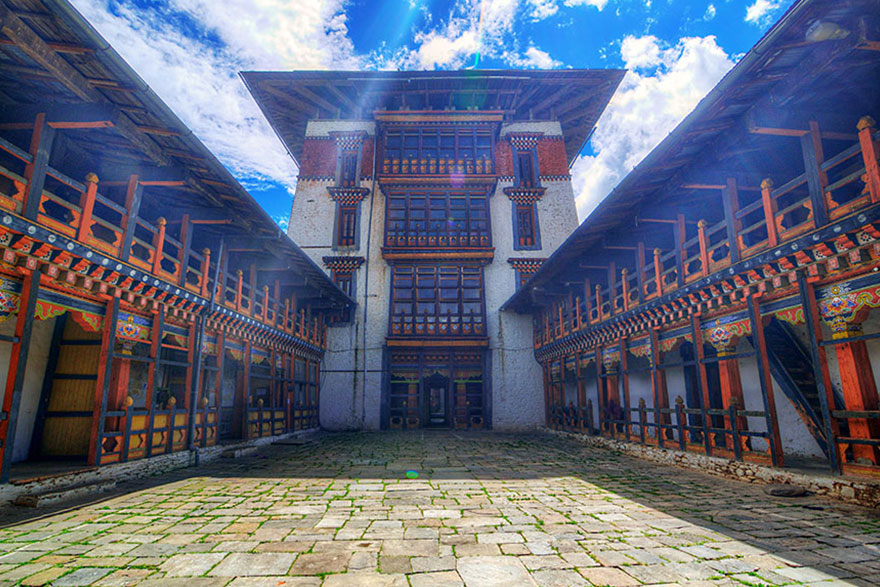 8 Tage Rundreise durch Bhutan - Königreich im Himalaya